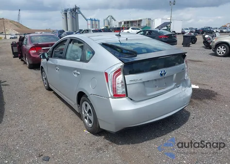 2013 Toyota Prius Three из США, поврежденный, VIN JTDKN3DU6D5698115